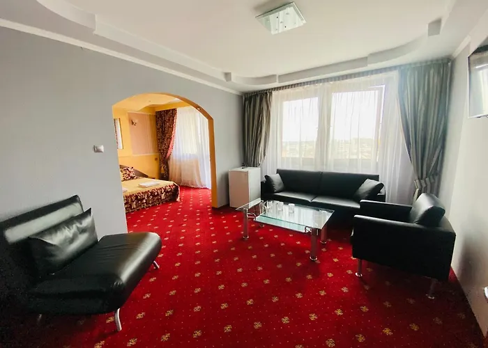 Intourist-ZakarpattiaГотель